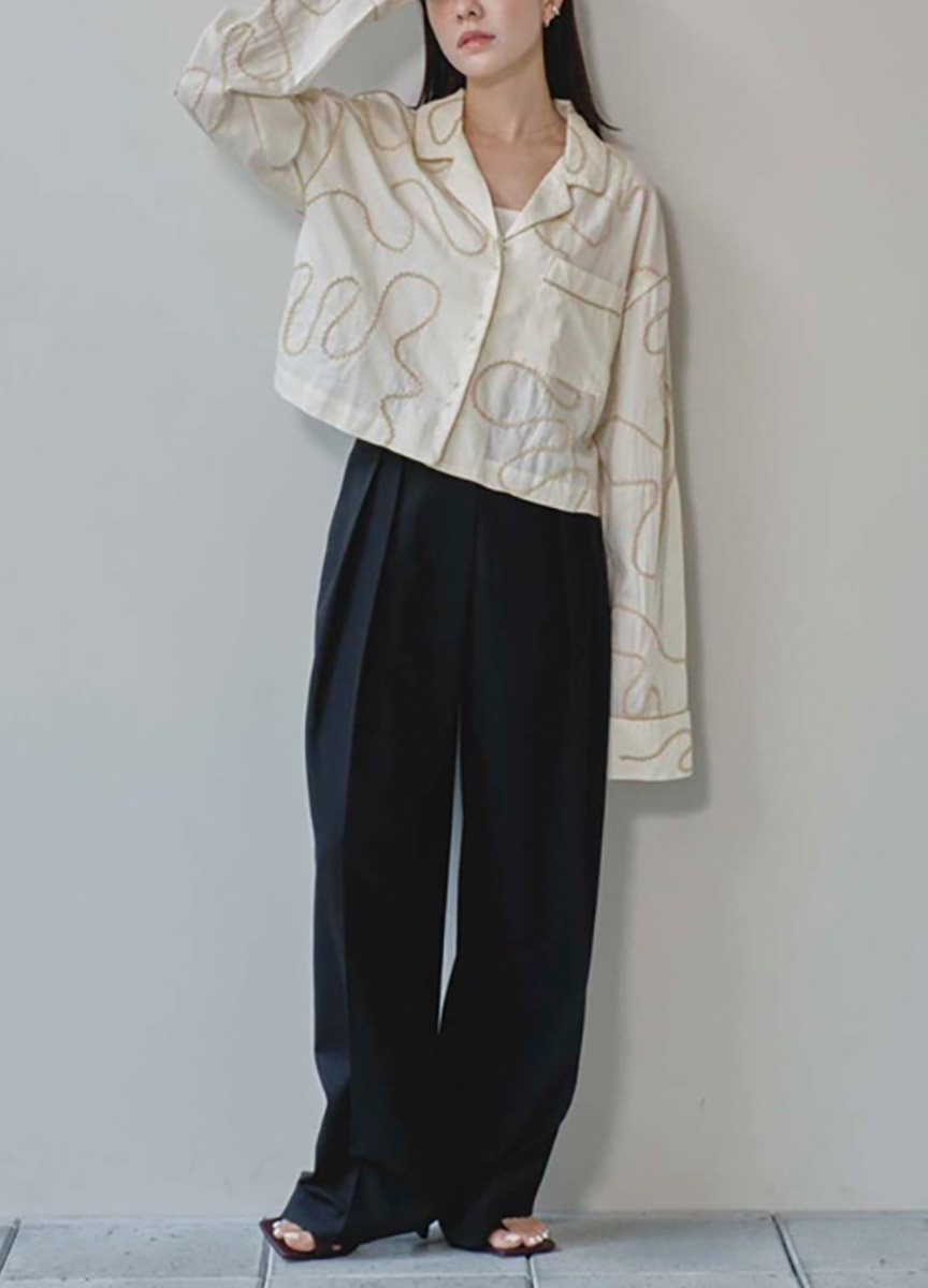 刺繡短版襯衫